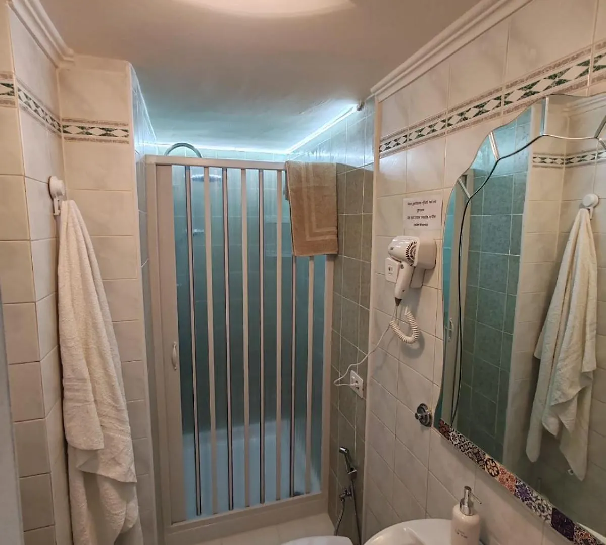 La Casa Di Clara Apartment Naples